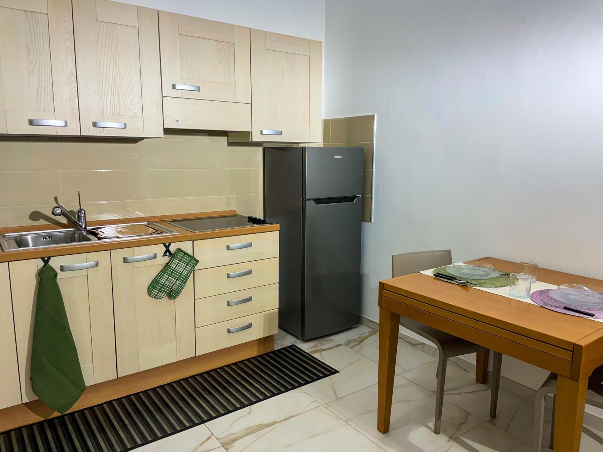 Louma Rooms Bari Esterno foto