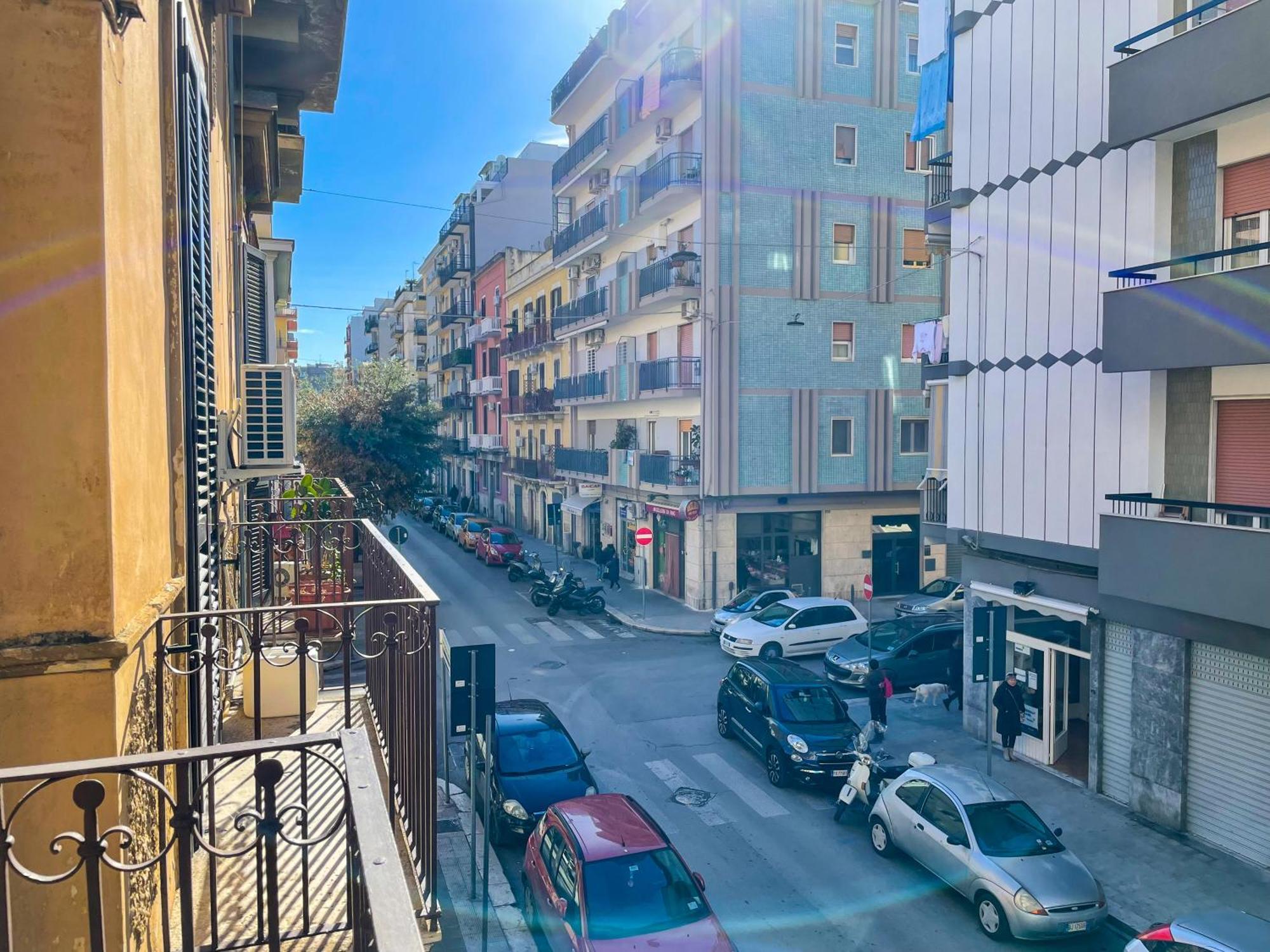 Louma Rooms Bari Esterno foto
